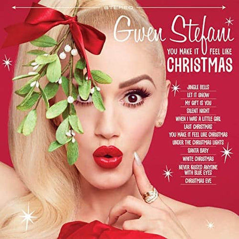 Gwen Stefani – You Make It Feel Like Christmas (Feat. Blake Shelton)